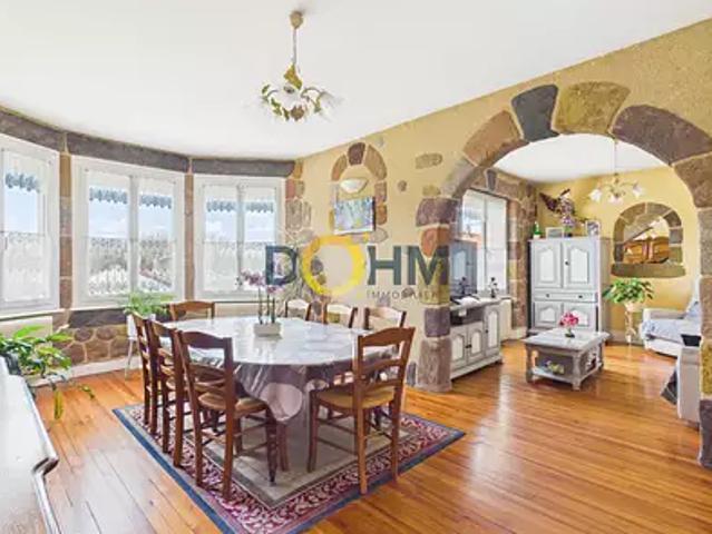 Vergongheon 43360 Achat / Vente maison 5 pièces t5