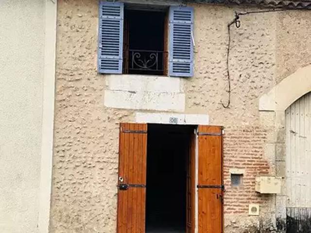 Vergt 24380 Achat / Vente maison 2 pièces t2 au dernier étage