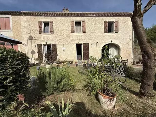 Vergt 24380 Achat / Vente maison 5 pièces t5 parking