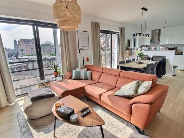 Verhuur appartement 2 kamers, 85m²
