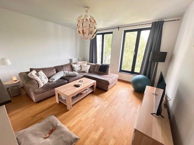 Verhuur appartement 2 kamers, 99m²