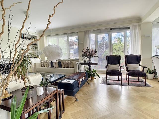 Verhuur appartement 4 kamers, 200m²