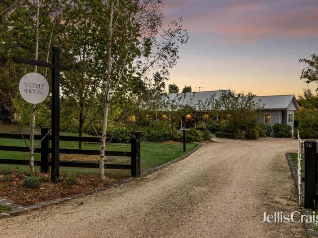 Verily House, country elegance in an enchanting garden setting