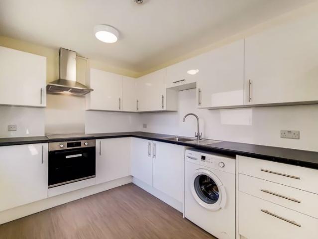 Verity House, Merchant Street E3, 4 bed maisonette to rent, £3,450 pcm | PrimeLocation