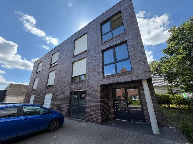 Verkauf! Teilmöblierte 1,5 Zimmer EG Wohnung mit Einbauküche, Terrasse, PKW Stellplatz in Oldenburg/Innenstadtnähe, Kapitalanlage