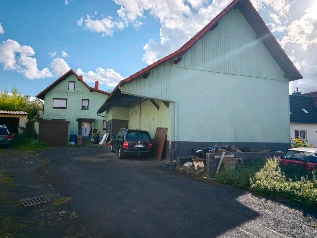 Verkaufe mein Haus mit Scheune