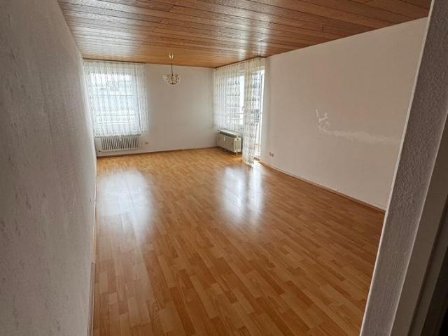 Verkaufen 3,5 Zimmer Wohnung 78 m2 in Bietigheim Buch