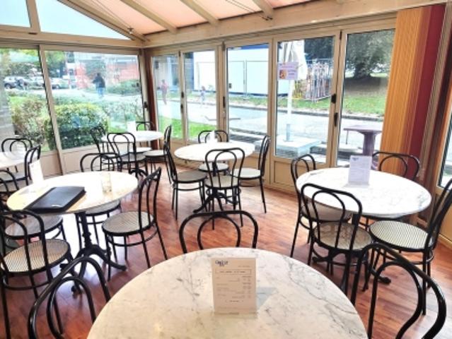 Verkaufen | Kaffeebar mit Snacks
