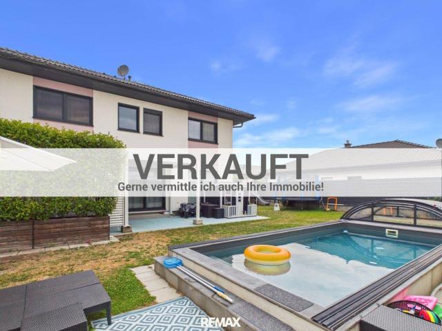 VERKAUFT ! Wohnen mit Stil und Komfort in Reisenberg – einziehen und wohlfühlen