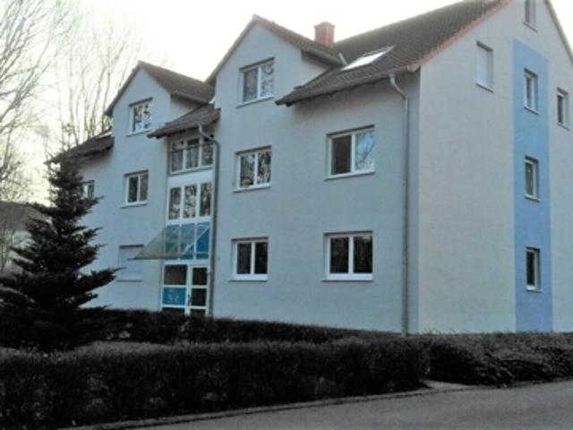verm. 2 Raumwohnung mit Stellplatz