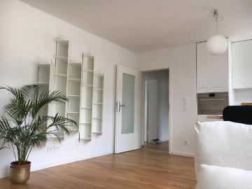Vermiete ~ 60m2 1,5 Zimmer, Dachterrasse, Lehel, Ablöse EUR8,9T