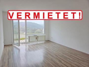VERMIETET * 4 Zimmer DG Wohnung, 2 Balkone, Garage, in Gevelndorf