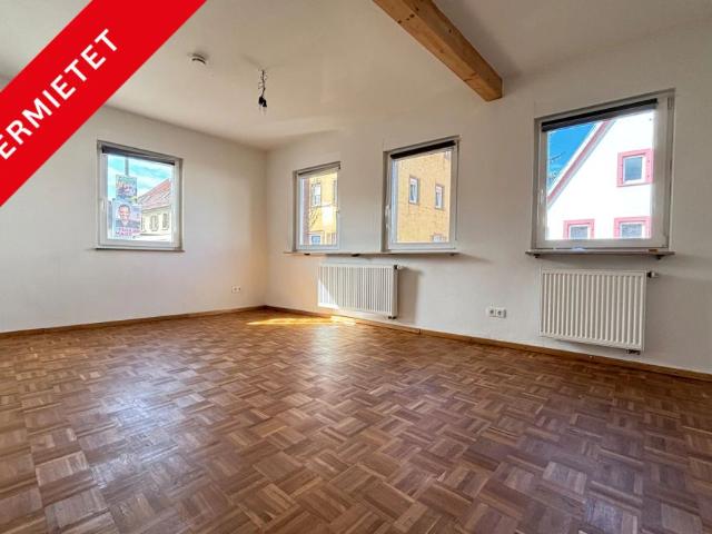 VERMIETET* Charmant & saniert: EG Wohnung mit gemeinschaftlichem Garten
