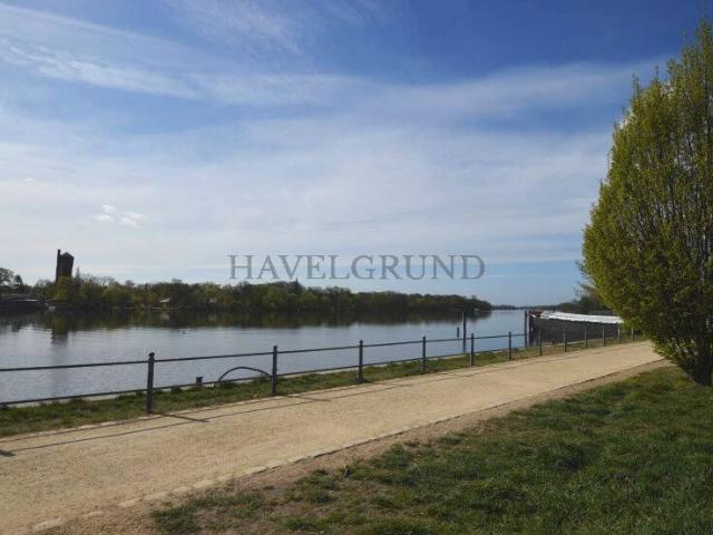 Vermietet Erdgeschoss Wohnung direkt an der Havel TOP Lage in Potsdam