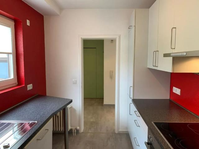 VERMIETET! Moderne 2 Zi. Wohnung in zentraler Lage
