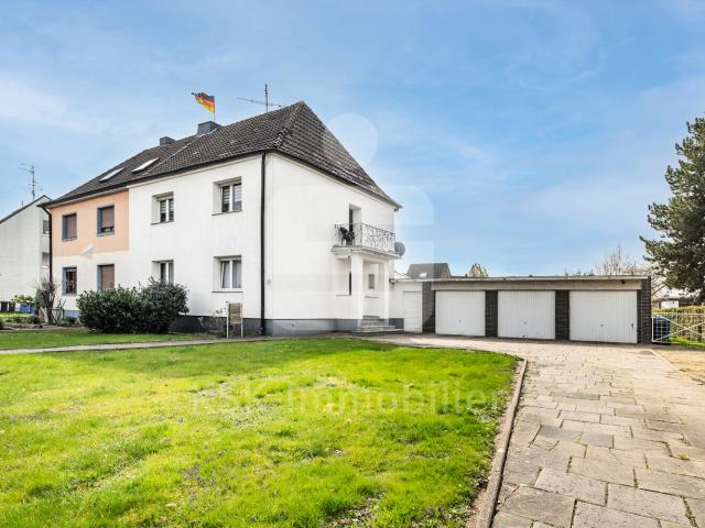 Vermietet und vielseitig nutzbar. Zweifamilienhaus in Elsdorf Berrendorf!
