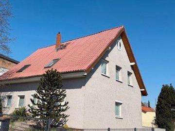 Vermietete Massiv gebautes Haus mit 9 Zimmern, Rendite 4,7%