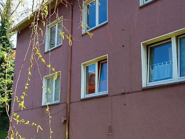 Vermietete Dachgeschosswohnung mit Potenzial – attraktive 1,5 Zimmer Kapitalanlage