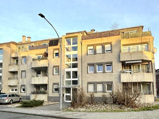 vermietete Eigentumswohnung in zentraler Lage von MG Mülfort zu verkaufen