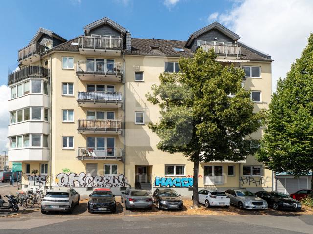 Vermietete Eigentumswohnung mit 2 TG Stellplätzen gepflegt & gut vermietet