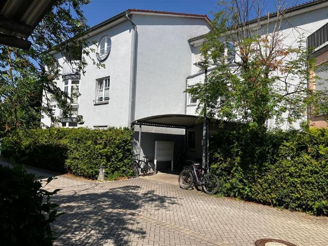Vermietete 1,5 Zimmer Wohnung mit Balkon & TG Stellplatz