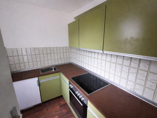 Vermietete 1 Zimmer Wohnung mit Balkon und Außenstellplatz im beliebten Komponistenviertel