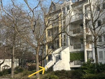 Vermietete 2 Zimmer DG ETW mit TG Platz in MZ Bretzenheim