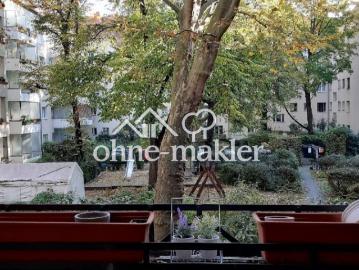 Vermietete 2 Zimmer Eigentumswohnung mit Balkon in Berlin Charlottenburg