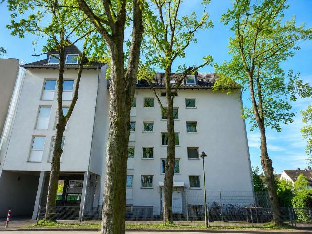 Vermietete 2 Zimmer Kapitalanlage mit Tiefgaragenstellplatz in Düsseldorf Hassels