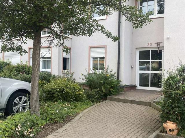vermietete 2 Zimmer Wohnung in Zell mit Balkon und Kfz Stellplatz