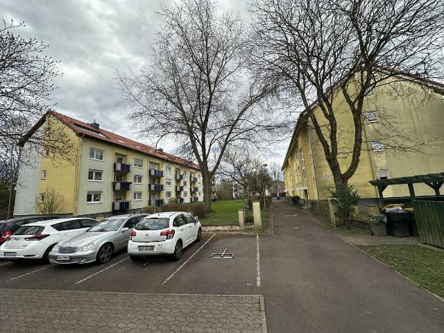 Vermietete 2 Zimmer Wohnung mit Balkon zu verkaufen