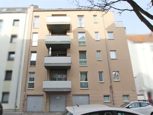 Vermietete 2 Zimmer Wohnung mit Balkon nahe Wuhlheide!