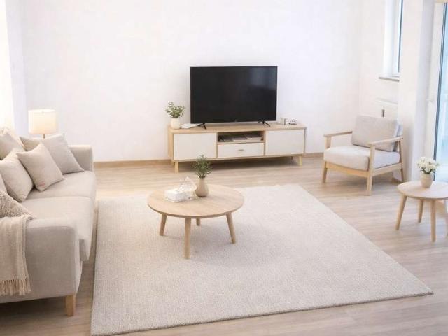 Vermietete 2 Zimmer Wohnung mit sanierter Tiefgarage – in München Moosach