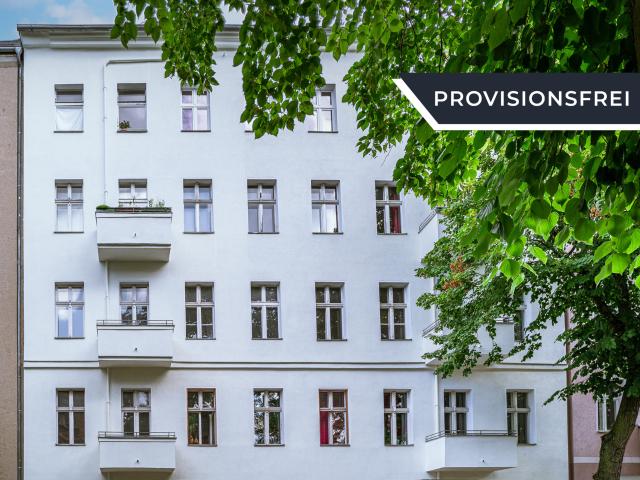 Vermietete 2 Zimmerwohnung mit Balkon, Gäste WC & Aufzug