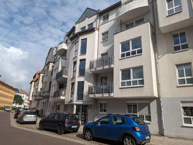 Vermietete 3 Raum Wohnung für Kapitalanleger in Stadtfeld Ost