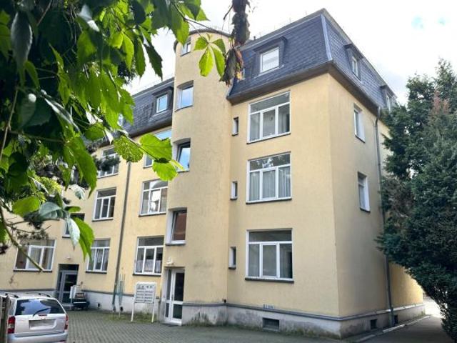 Vermietete 3 Raumwohnung mit Tageslichtbad in Zwickau!