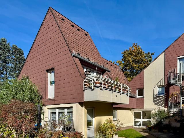 Vermietete 3 Zimmer Eigentumswohnung kaufen in Berlin Zehlendorf, ca. 79 m², West Terrasse, Garage