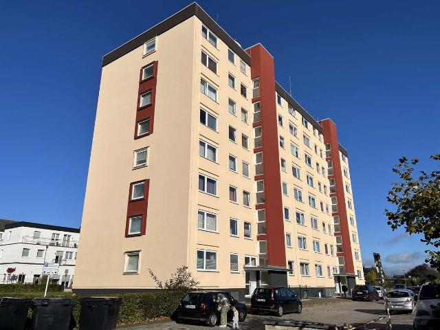 Vermietete 3 Zimmer Eigentumswohnung in Euskirchen – Balkon, Aufzug und Stellplatz