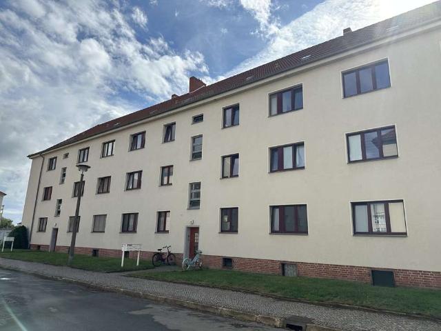 Vermietete 3 Zimmer Wohnung in Magdeburg – attraktive Kapitalanlage mit Mietsteigerungspotential!