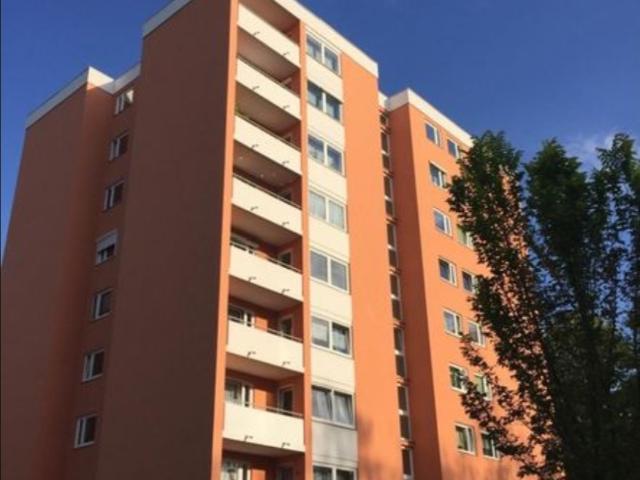 Vermietete 3 Zimmer Wohnung mit Balkon & Aufzug in Neuburg a.d.D