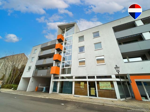 Vermietete 3 Zimmer Wohnung mit Balkon, Personenaufzug & TG Stellplatz