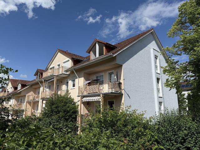 Vermietete 3 Zimmer Wohnung mit zwei Balkone und TG Stellplatz