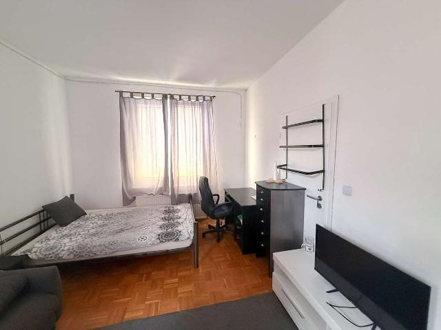Vermietete 4 Zimmer Wohnung in Neheim mit zentrumsnaher Lage und guter Anbindung