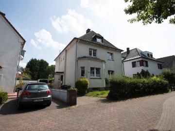 Vermietetes Zweifamilienhaus + ca. 1.117 m² Grundstück in Datteln