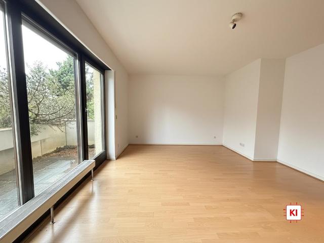 Vermietetes Apartment im schönen Solln mit Balkon und TG Stellplatz