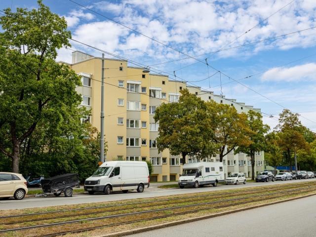 Vermietetes Apartment mit Tiefgaragenstellplatz am Westpark