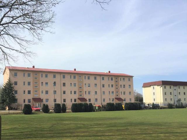 Vermietetes Mehrfamilienhaus, 24 Einheiten mit Balkonen