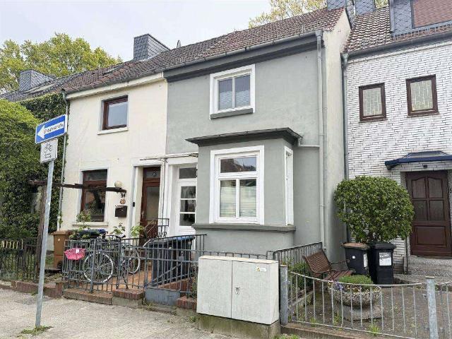 Vermietetes Reihenmittelhaus mit modernisiertem Wohnkomfort nahe Walle