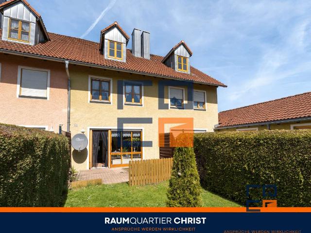 Vermietetes, solides Reihenmittelhaus mit durchdachter Raumaufteilung