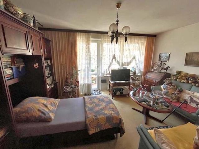 Vermietetes Stadtapartment mit Balkon und TG Stellplatz im beliebten Komponistenviertel
